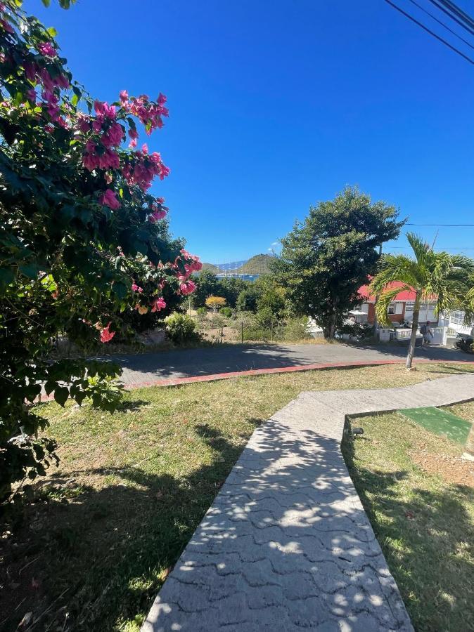 Jardin Sur Mer Terre-De-Haut Extérieur photo